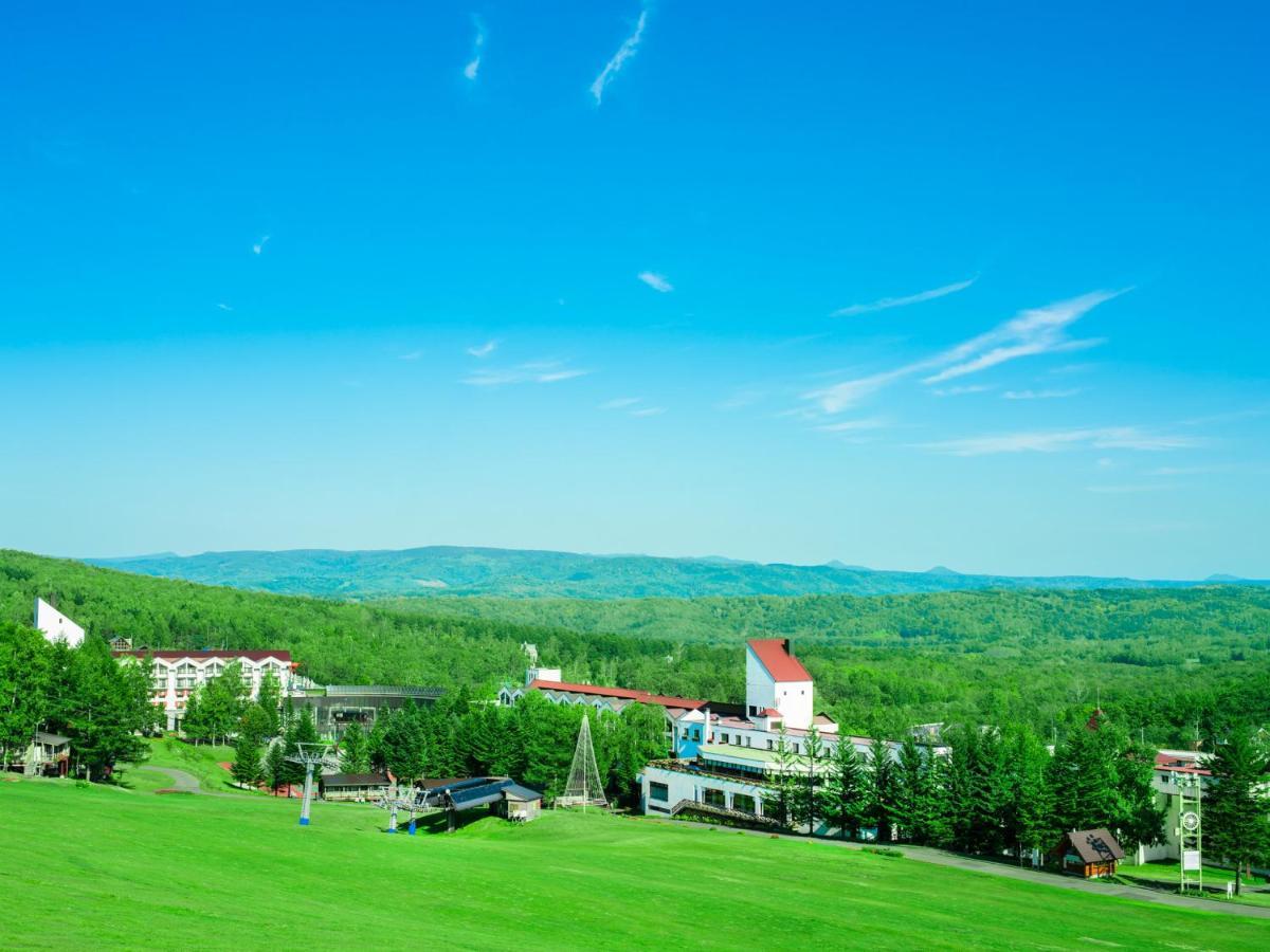 Rusutsu Resort Hotel & Convention Exterior photo