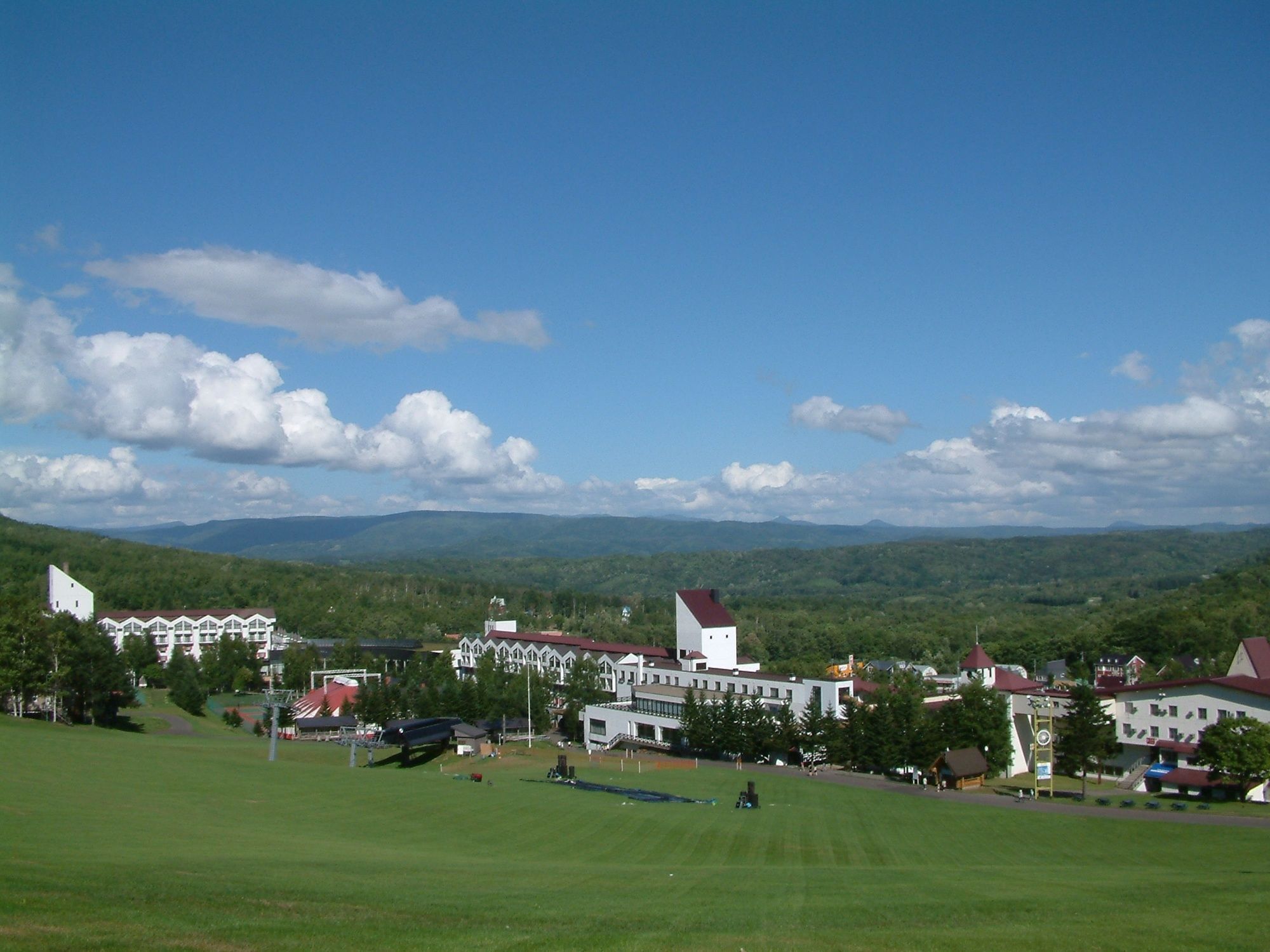 Rusutsu Resort Hotel & Convention Exterior photo